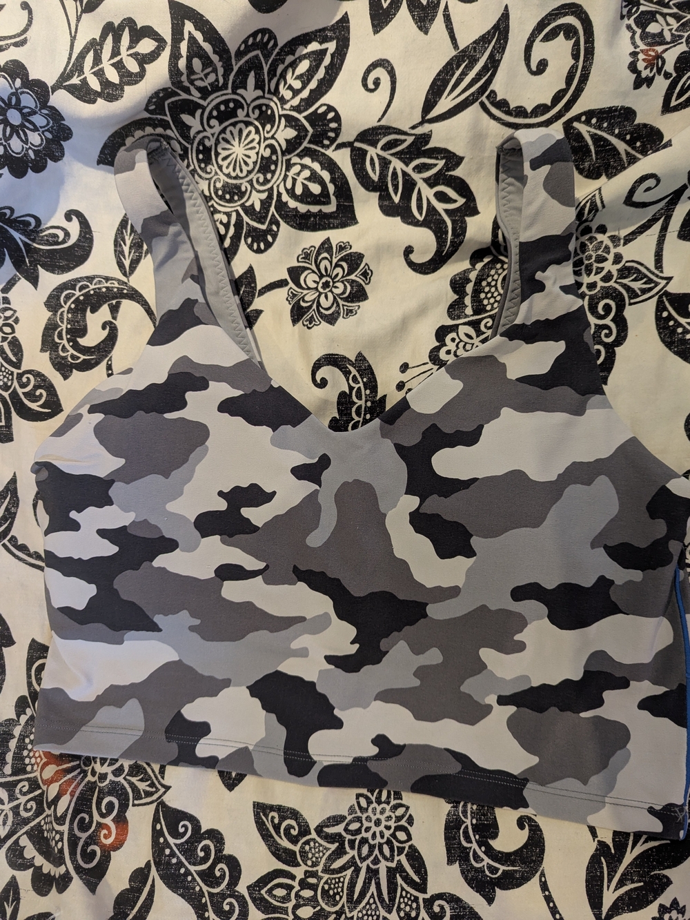 Offline By Aerie Real Me Long Line Sports Bra Arctic Camo XL